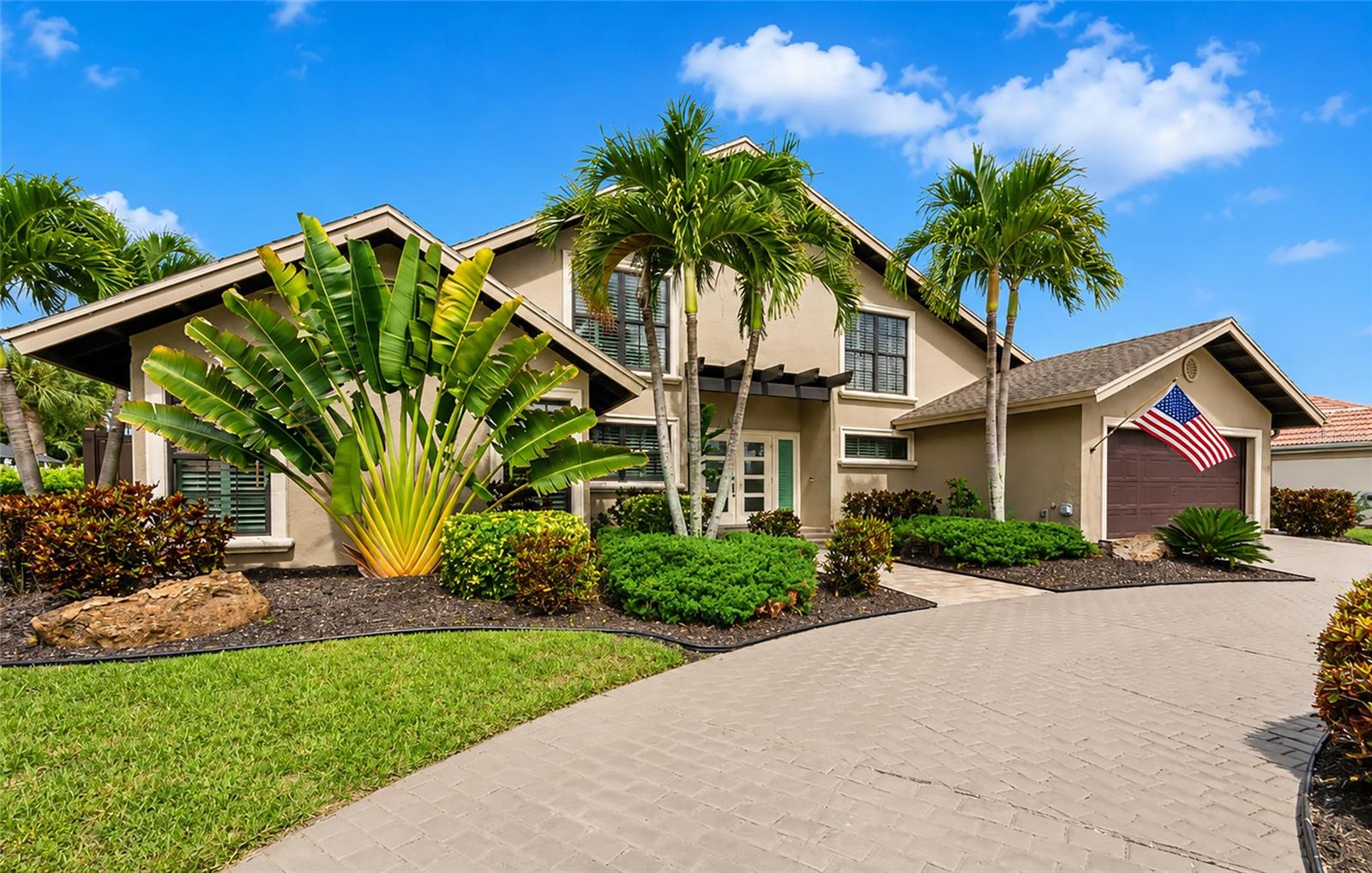 Photo of 1474 LANDVIEW LANE OSPREY FL 34229