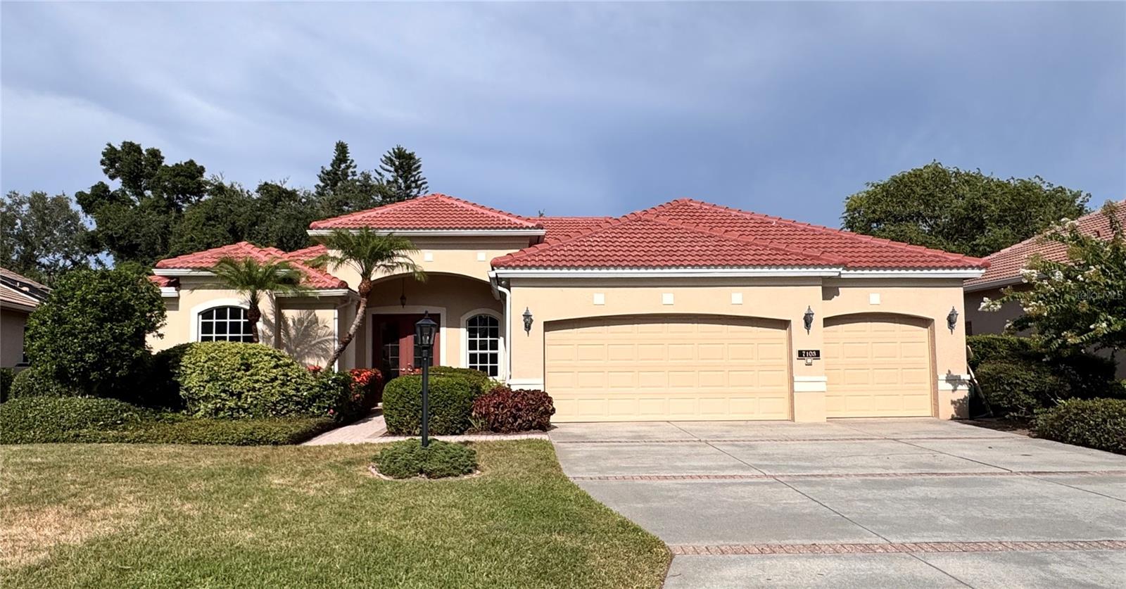 Photo of 7103 TREYMORE COURT SARASOTA FL 34243