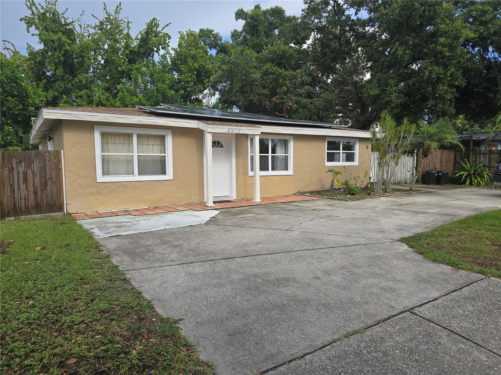 Photo of 2913 MCINTOSH ROAD SARASOTA FL 34232