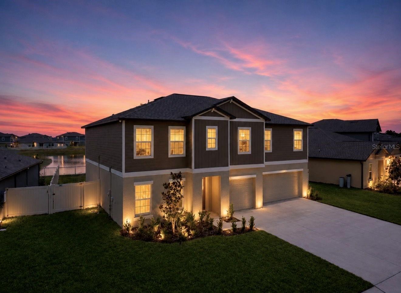 Photo of 11821 BLUE DIAMOND TRL TRAIL PARRISH FL 34219