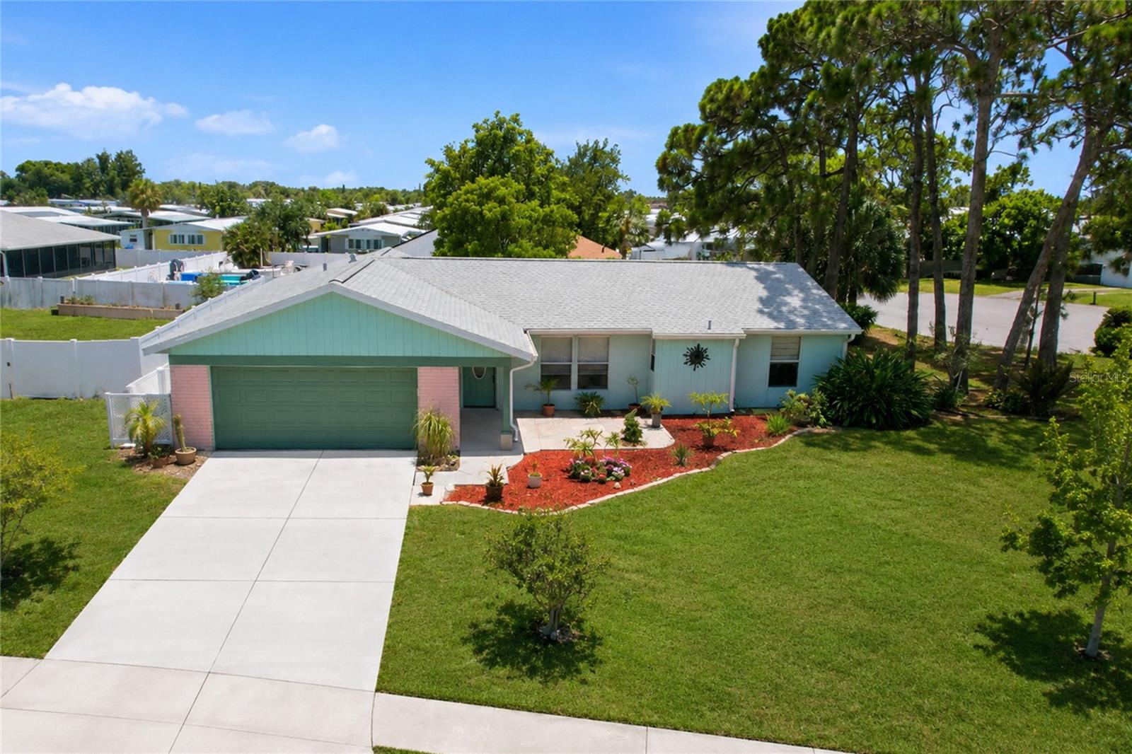 Photo of 6807 36TH AVE DR W BRADENTON FL 34209