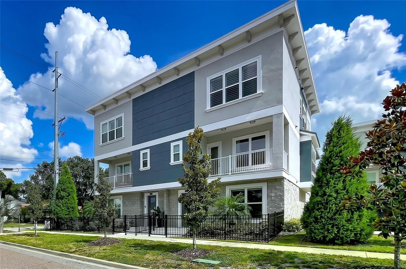 Photo of 3702 W ROLAND STREET #3 TAMPA FL 33609