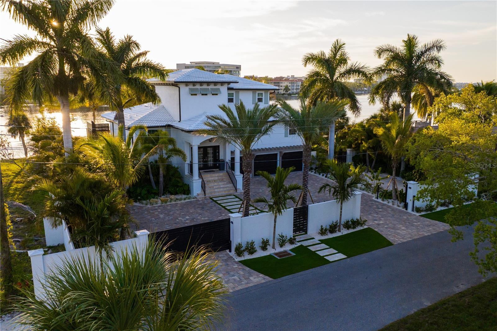 Photo of 6448 HOLLYWOOD BOULEVARD SARASOTA FL 34231