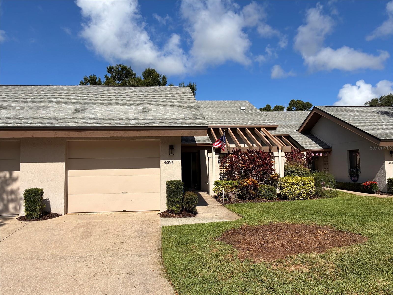 Photo of 4521 KINGSMERE #6 SARASOTA FL 34235