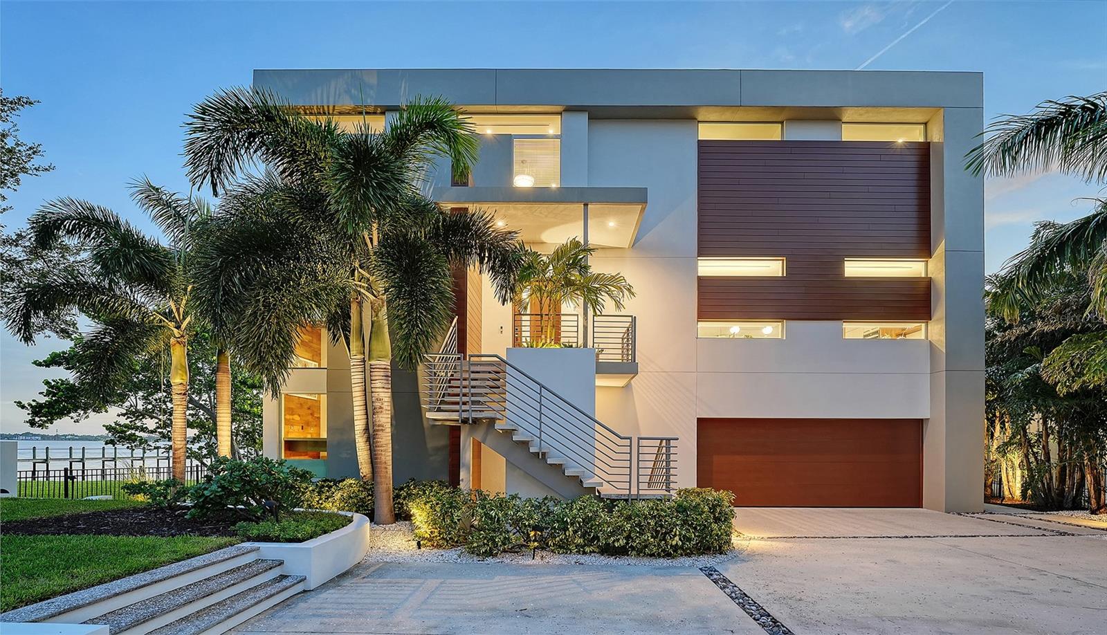 Photo of 907 35TH AVENUE DRIVE PALMETTO FL 34221