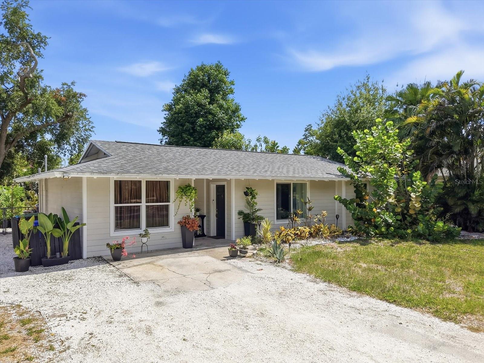 Photo of 3307 3RD AVENUE BRADENTON FL 34205