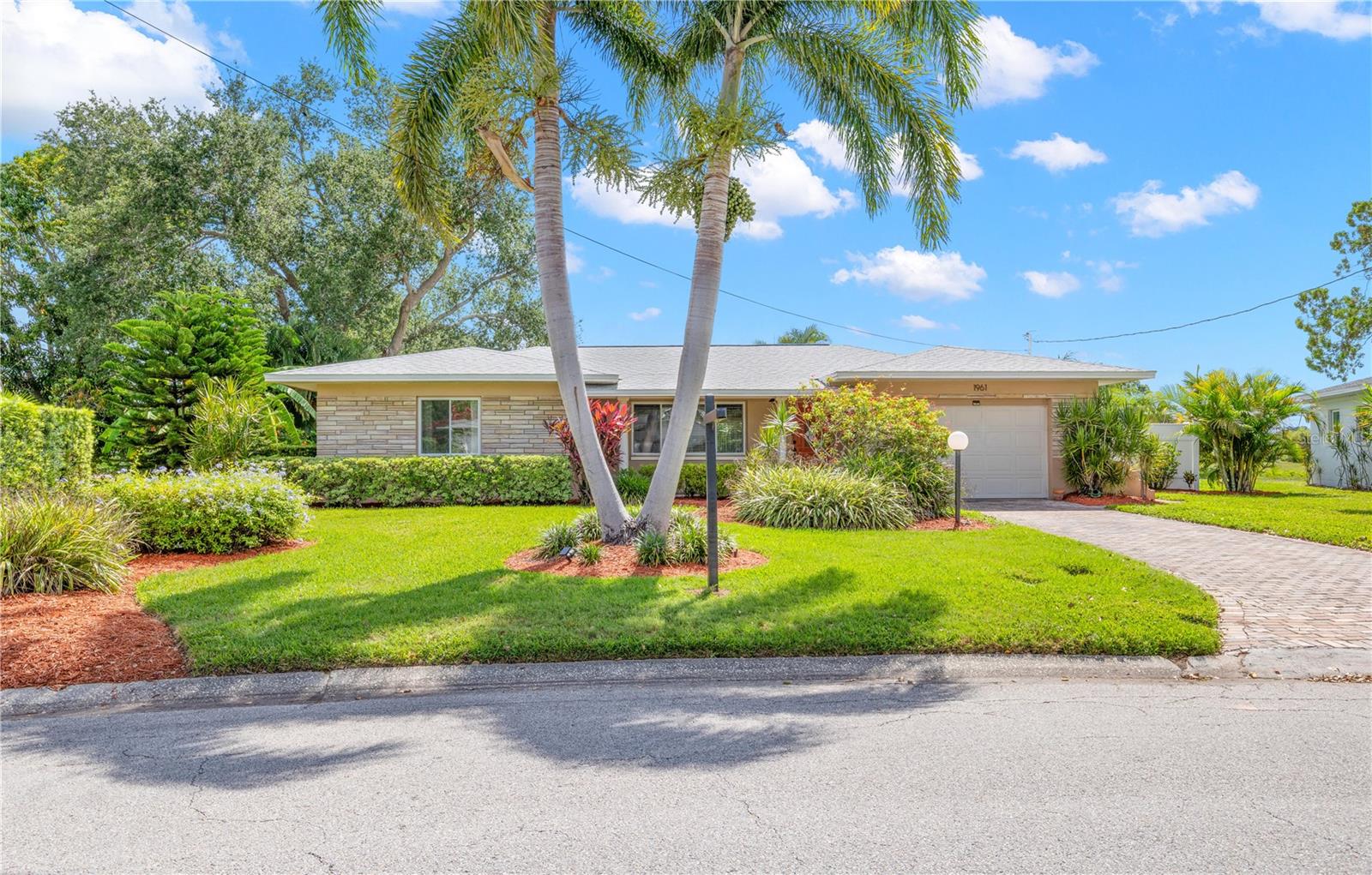 Photo of 1961 42ND STREET ST PETERSBURG FL 33713