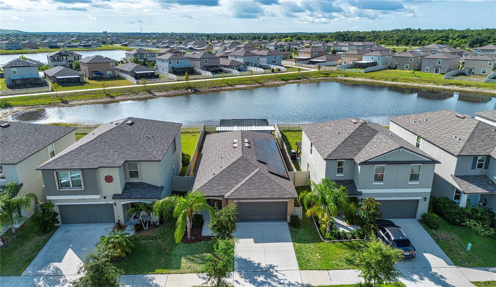 Photo of 9437 LEMON DROP LOOP SUN CITY CENTER FL 33573