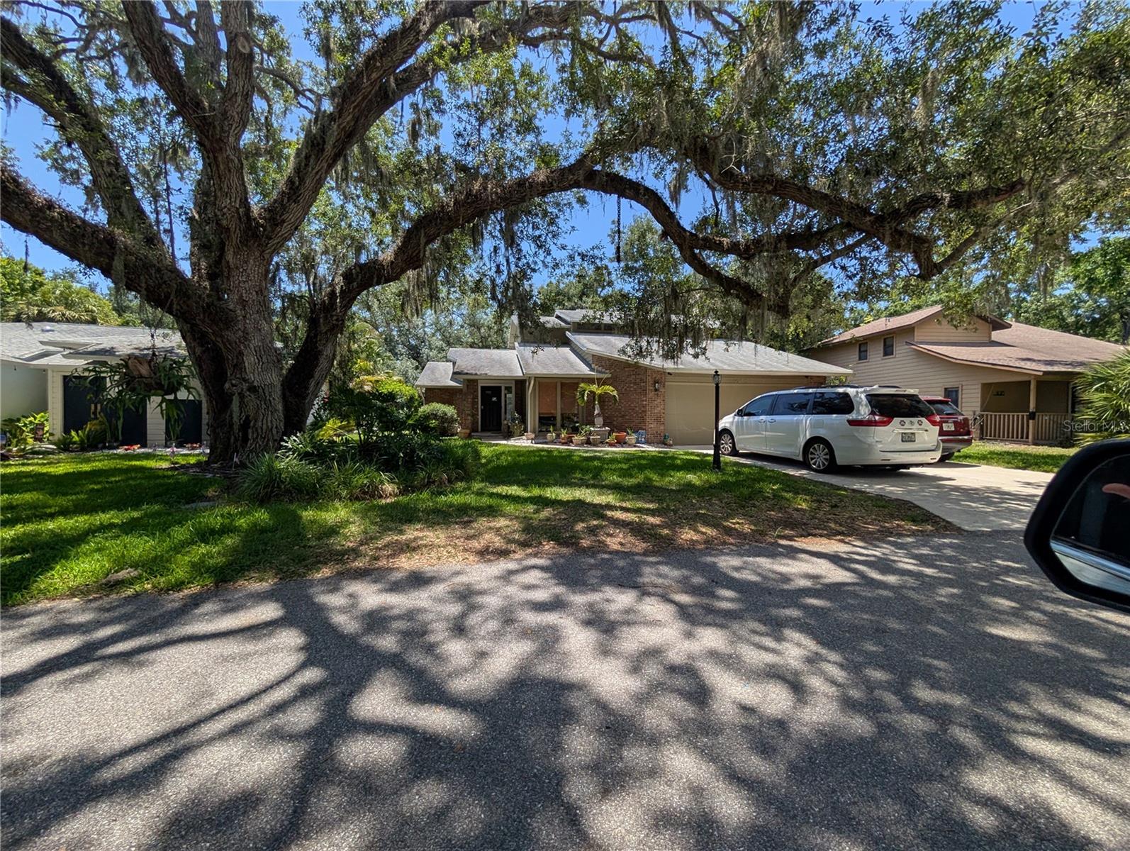 Photo of 1063 GREYSTONE LANE SARASOTA FL 34232