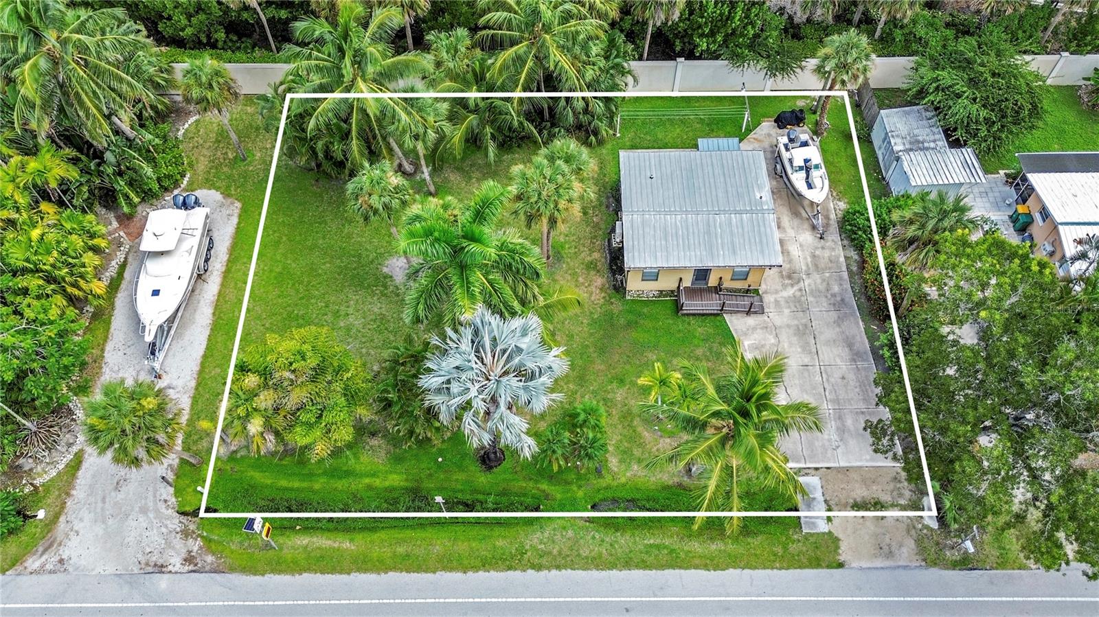 Photo of 1931 DANFORD STREET NAPLES FL 34112
