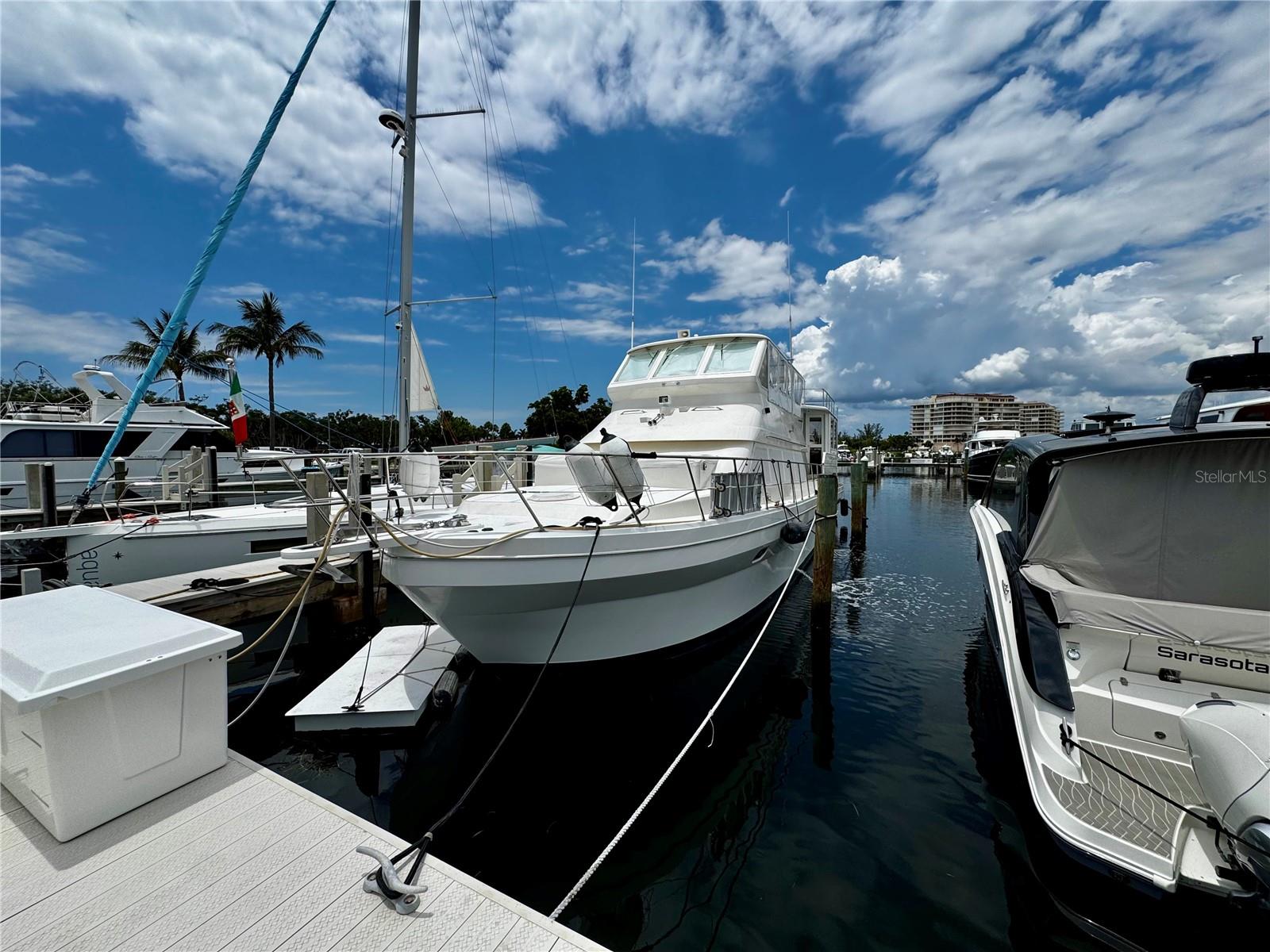 Photo of 2600 HARBOURSIDE DRIVE #C11 LONGBOAT KEY FL 34228