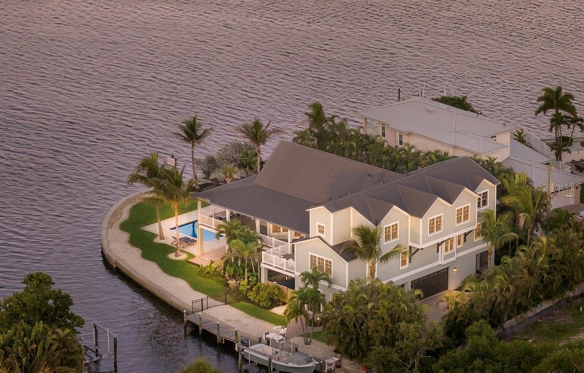 Photo of 526 56TH STREET HOLMES BEACH FL 34217