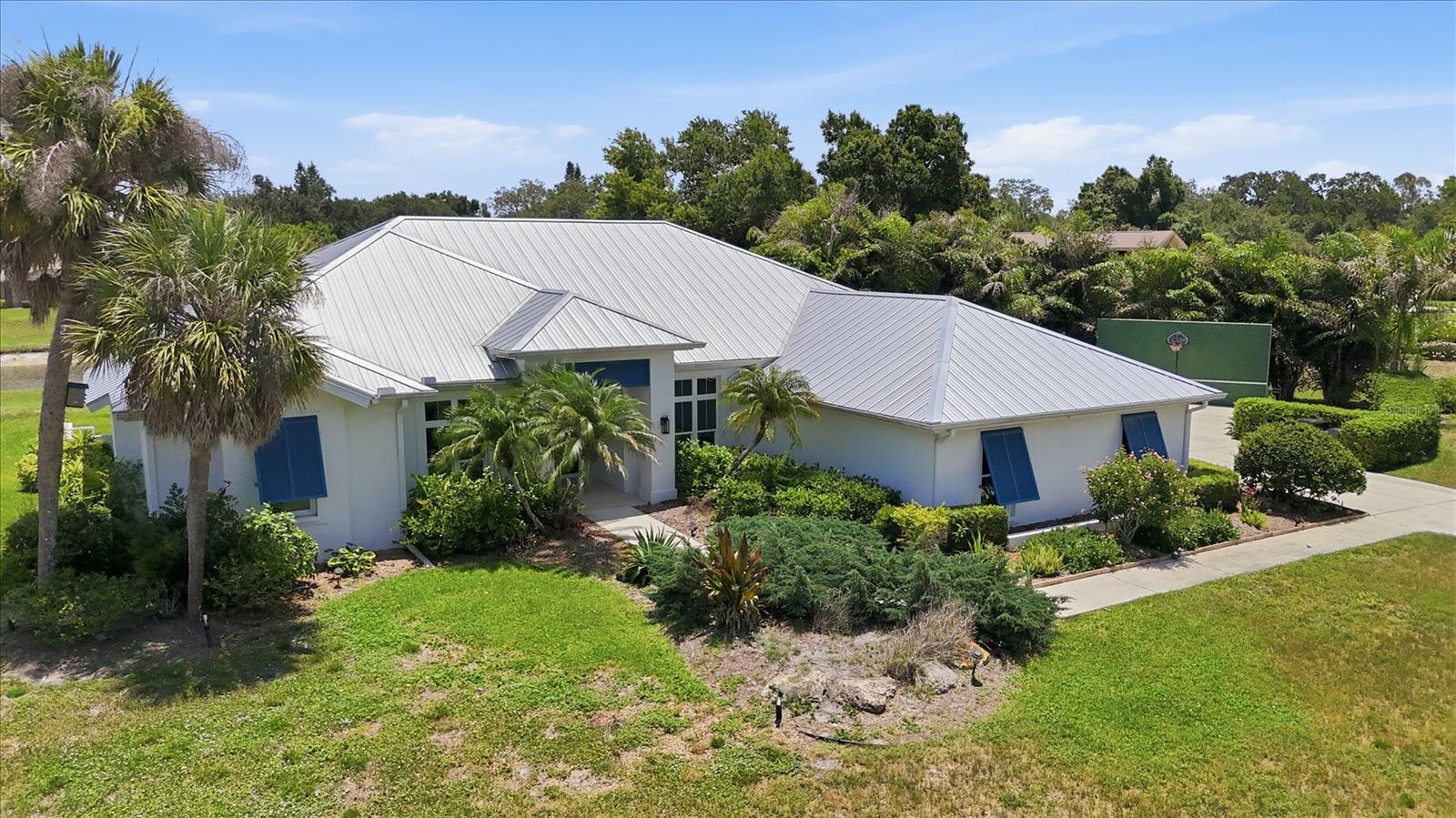 Photo of 4575 SATINLEAF LANE SARASOTA FL 34241