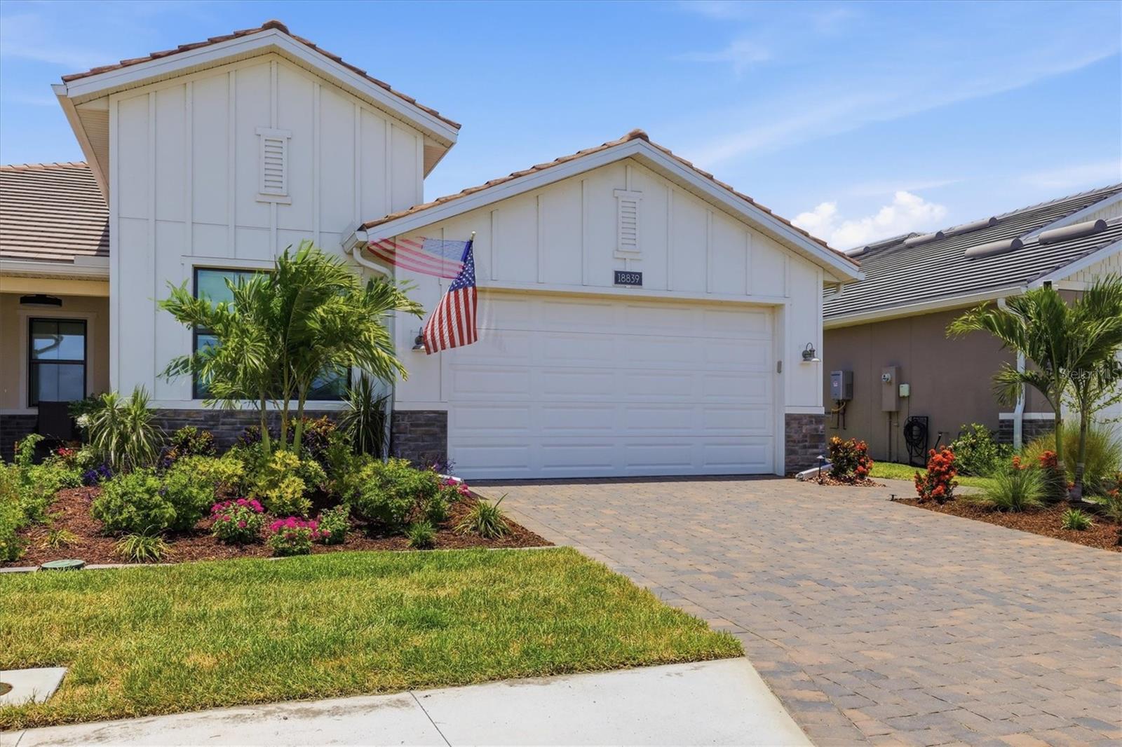 Photo of 18839 DAYSPRING PLACE VENICE FL 34293