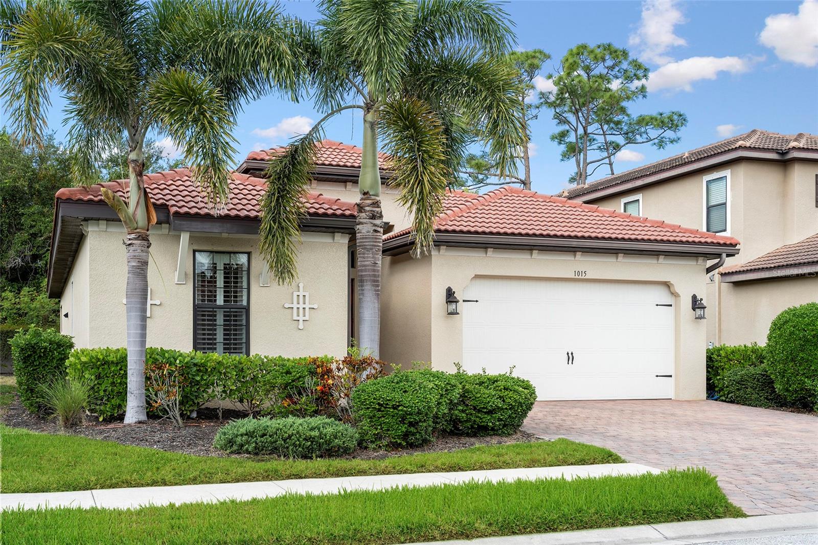 Photo of 1015 BLUFFWOOD DRIVE NOKOMIS FL 34275