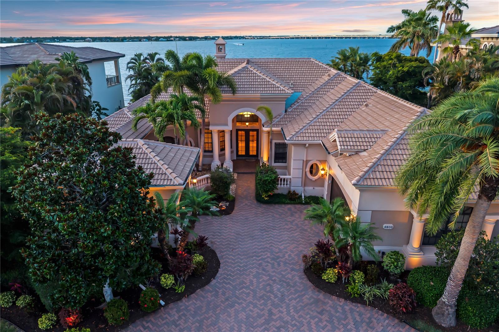 Photo of 3803 HAWK ISLAND DRIVE BRADENTON FL 34208