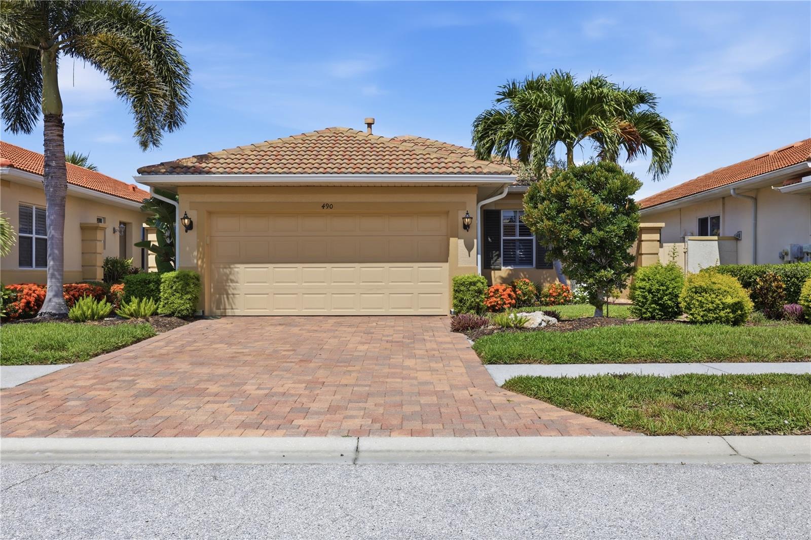Photo of 490 MONTELLUNA DRIVE NORTH VENICE FL 34275