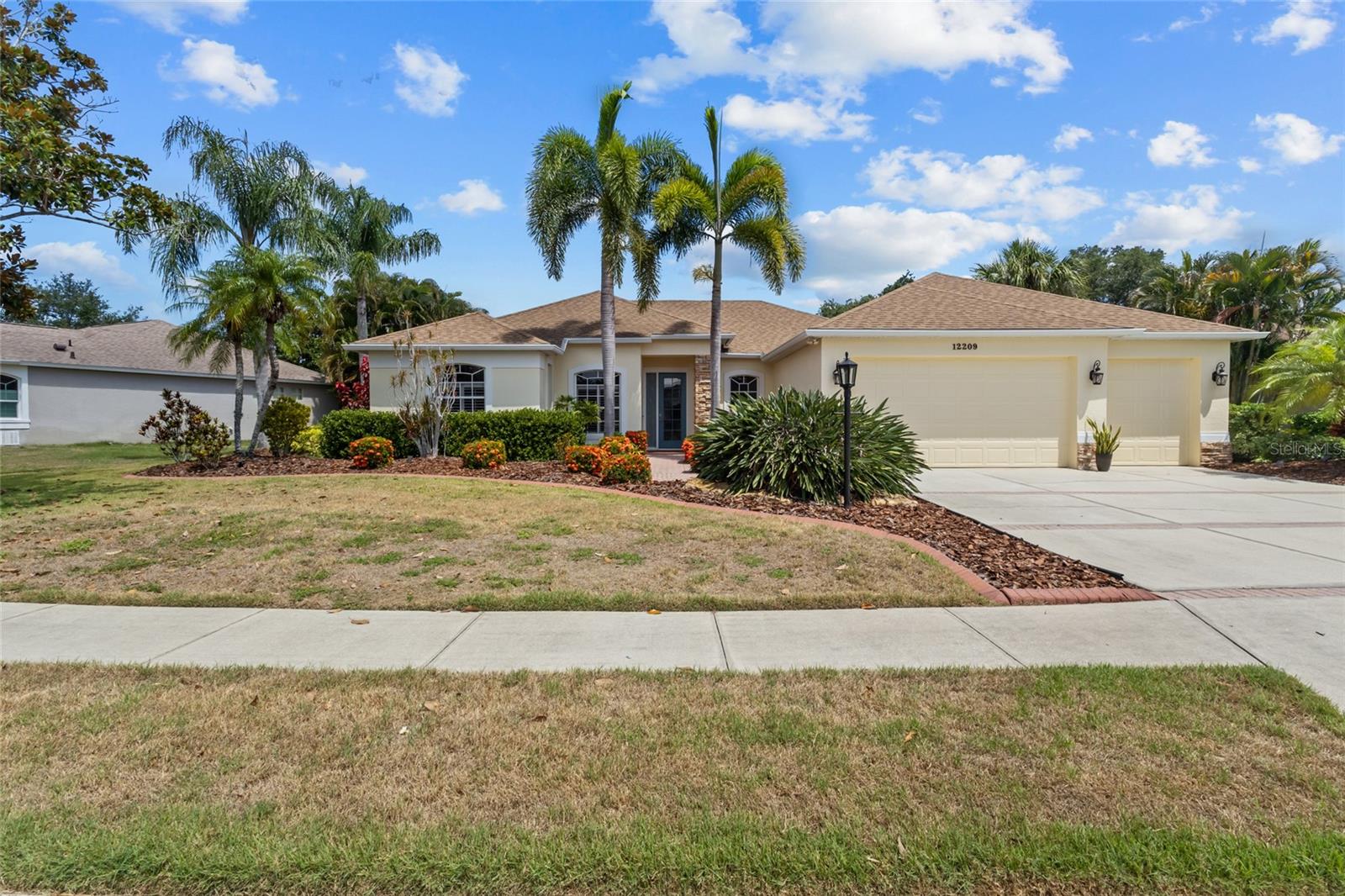 Photo of 12209 CLUBHOUSE DRIVE LAKEWOOD RANCH FL 34202