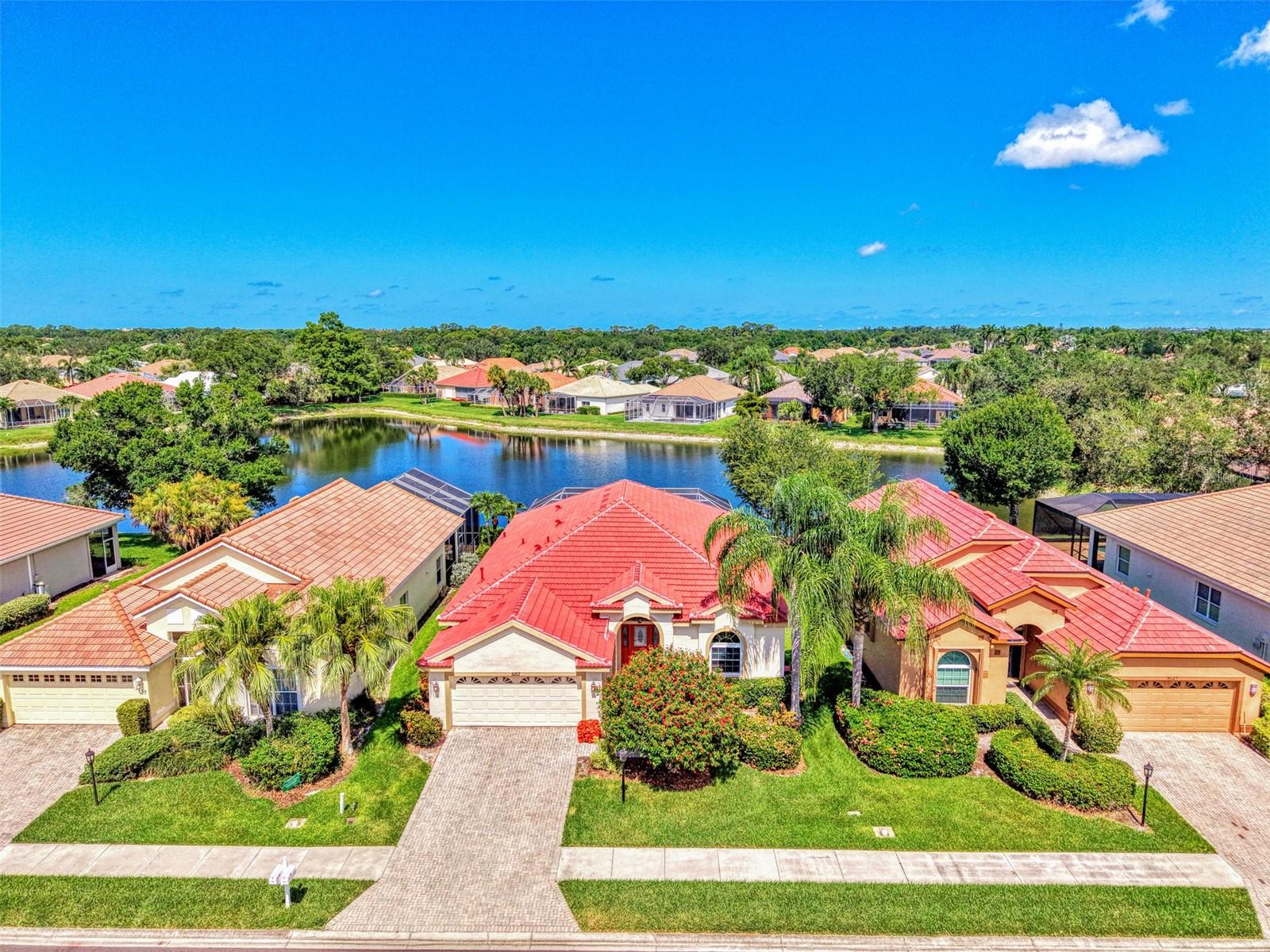 Photo of 5153 HIGHBURY CIRCLE SARASOTA FL 34238