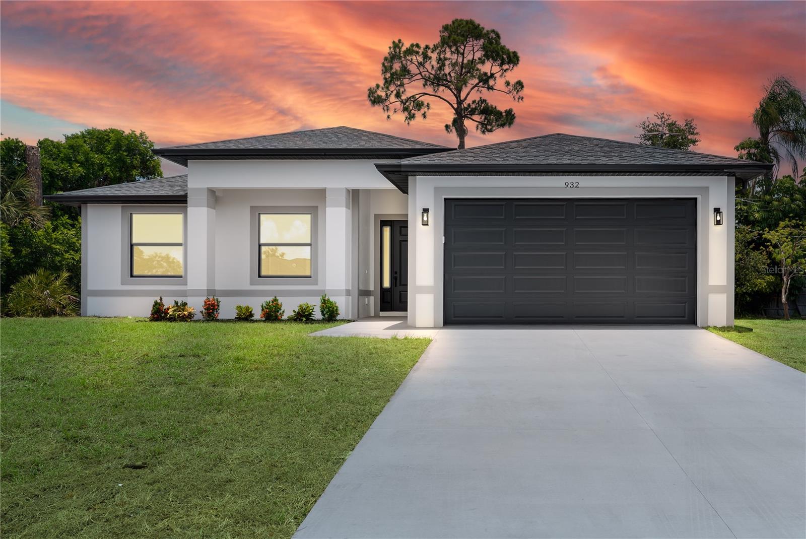 Photo of 923 CUMBERLAND ROAD VENICE FL 34293