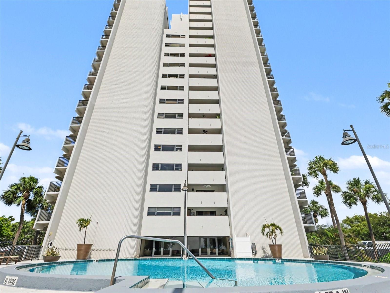 Photo of 4141 BAYSHORE BOULEVARD #202 TAMPA FL 33611