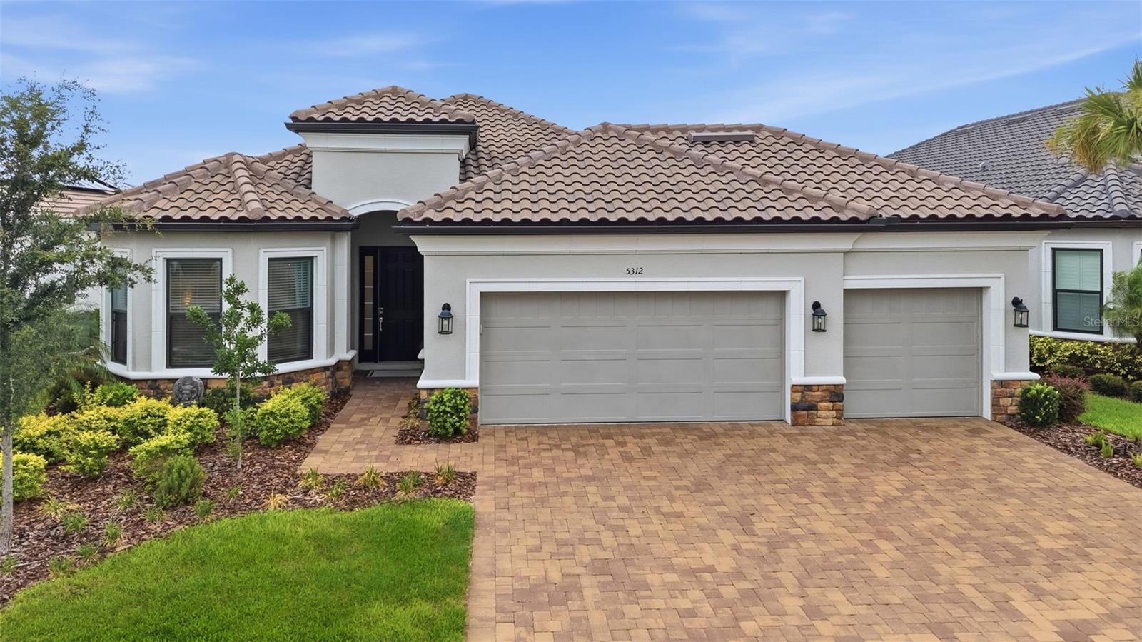 Photo of 5312 CASERTA COURT PALMETTO FL 34221