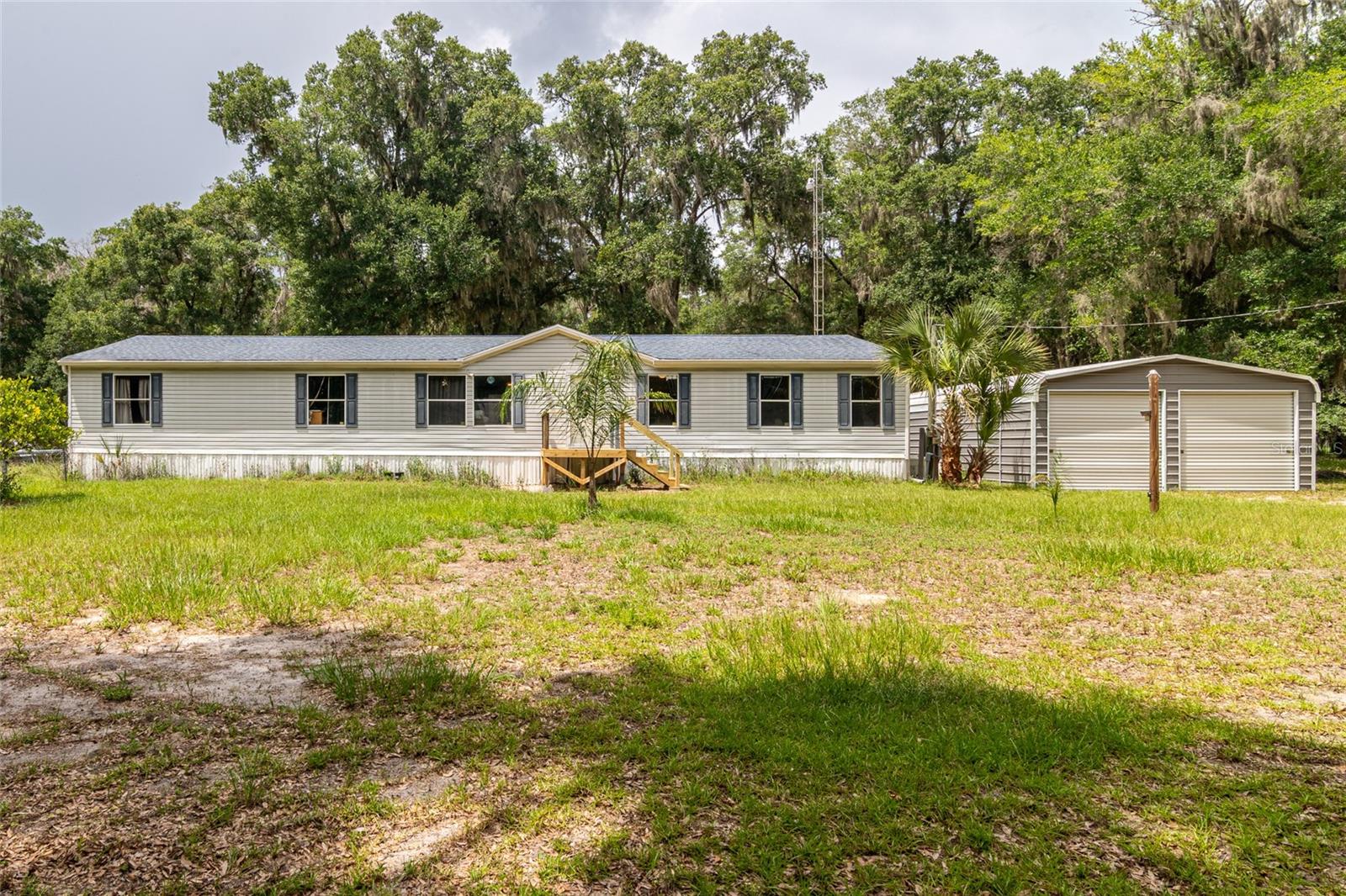 Photo of 19050 NE 3RD COURT CITRA FL 32113