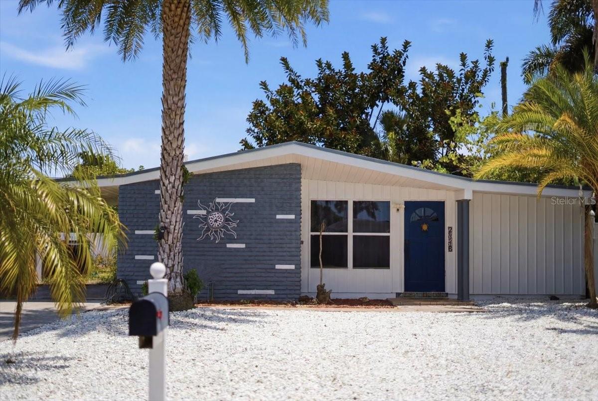 Photo of 2316 HOLYOKE AVENUE BRADENTON FL 34207
