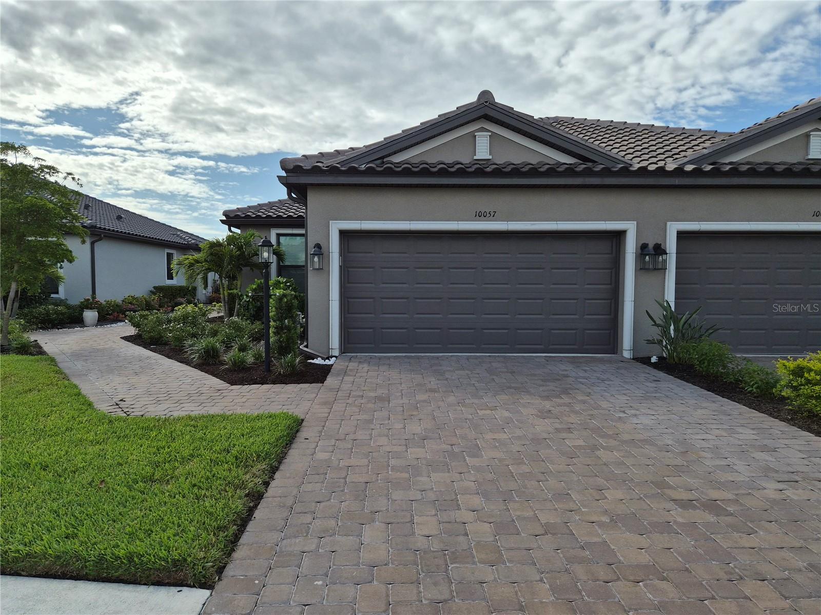 Photo of 10057 MORNING MIST LANE SARASOTA FL 34241