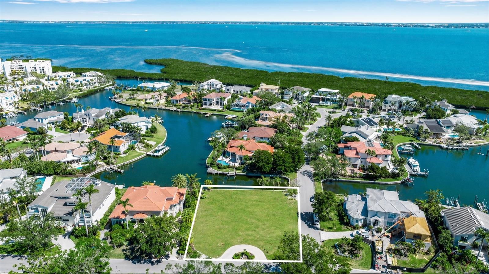 Photo of 1600 HARBOR SOUND DRIVE LONGBOAT KEY FL 34228