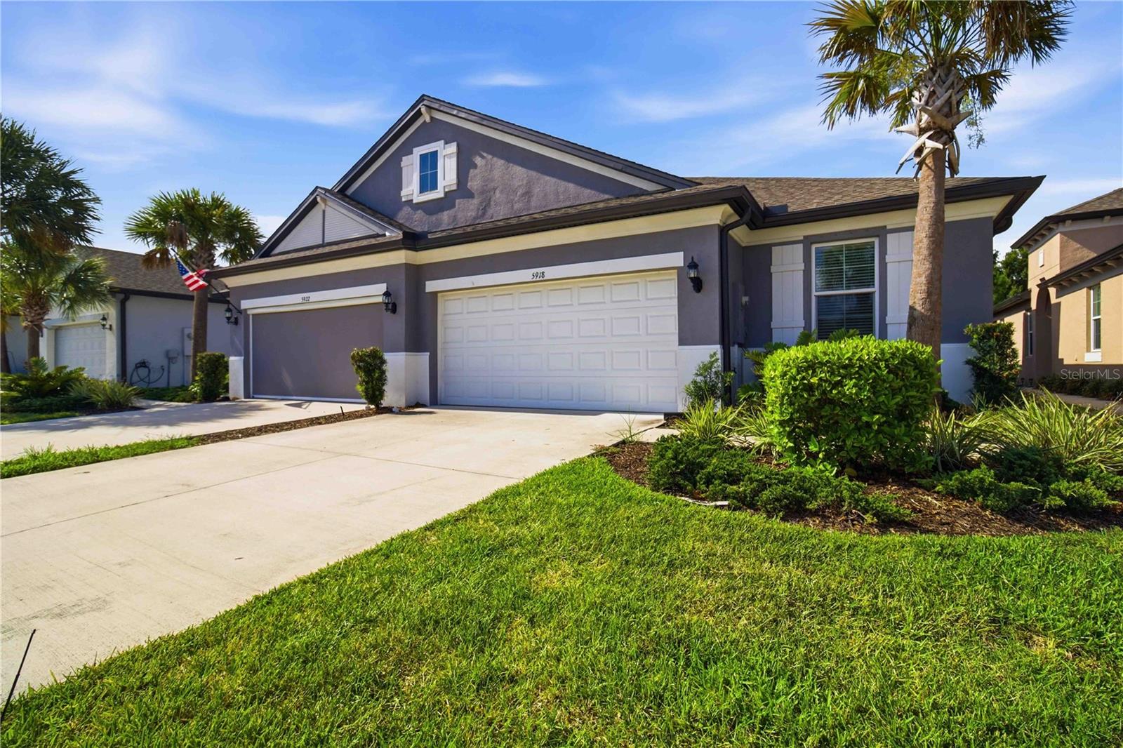 Photo of 5918 FIORE DRIVE BRADENTON FL 34208