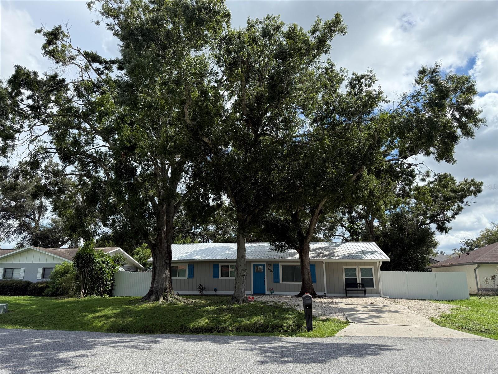 Photo of 3988 SAN LUIS DRIVE SARASOTA FL 34235