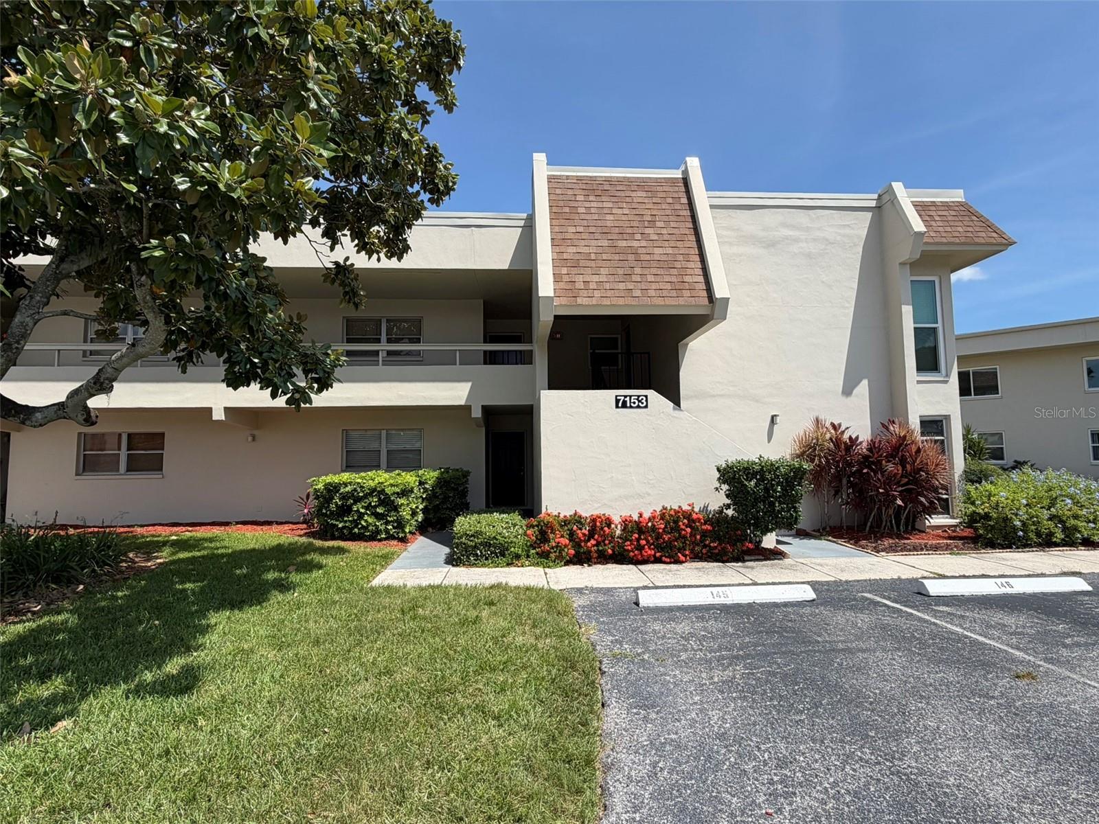 Photo of 7153 W COUNTRY CLUB DR N #145 SARASOTA FL 34243