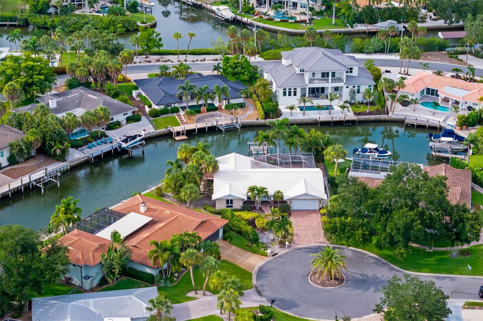 Photo of 565 COMMONWEALTH PLACE SARASOTA FL 34242