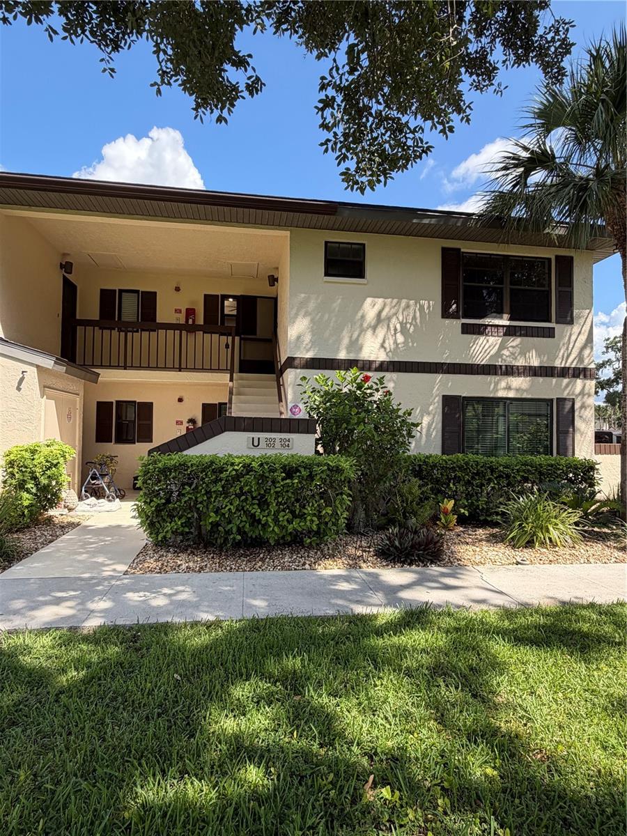 Photo of 19505 QUESADA AVENUE #U204 PORT CHARLOTTE FL 33948