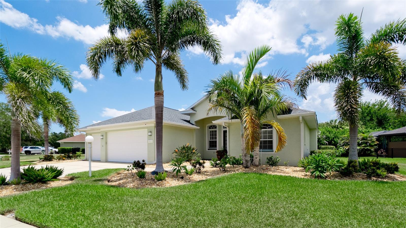 Photo of 5323 90TH AVENUE CIRCLE PARRISH FL 34219
