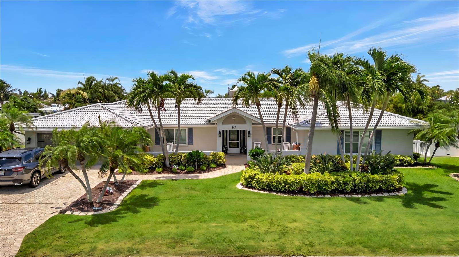 Photo of 514 KEY ROYALE DRIVE BRADENTON BEACH FL 34217