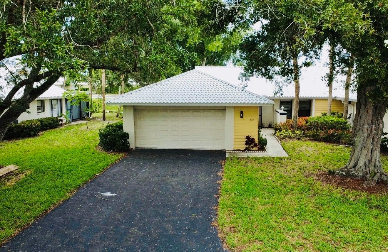 Photo of 339 PEMBROKE LANE #228 VENICE FL 34293