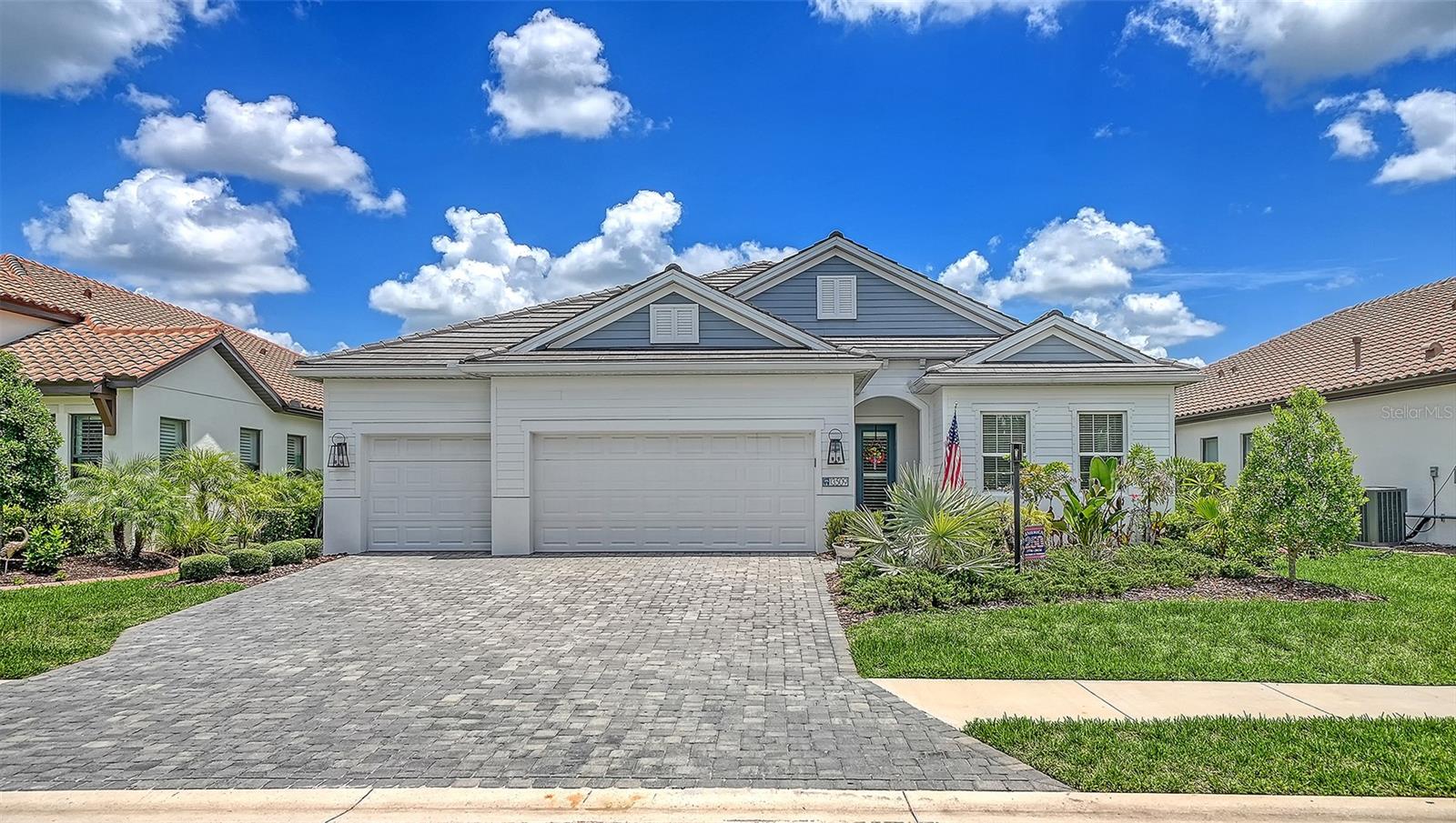 Photo of 13509 DEEP BLUE PLACE BRADENTON FL 34211