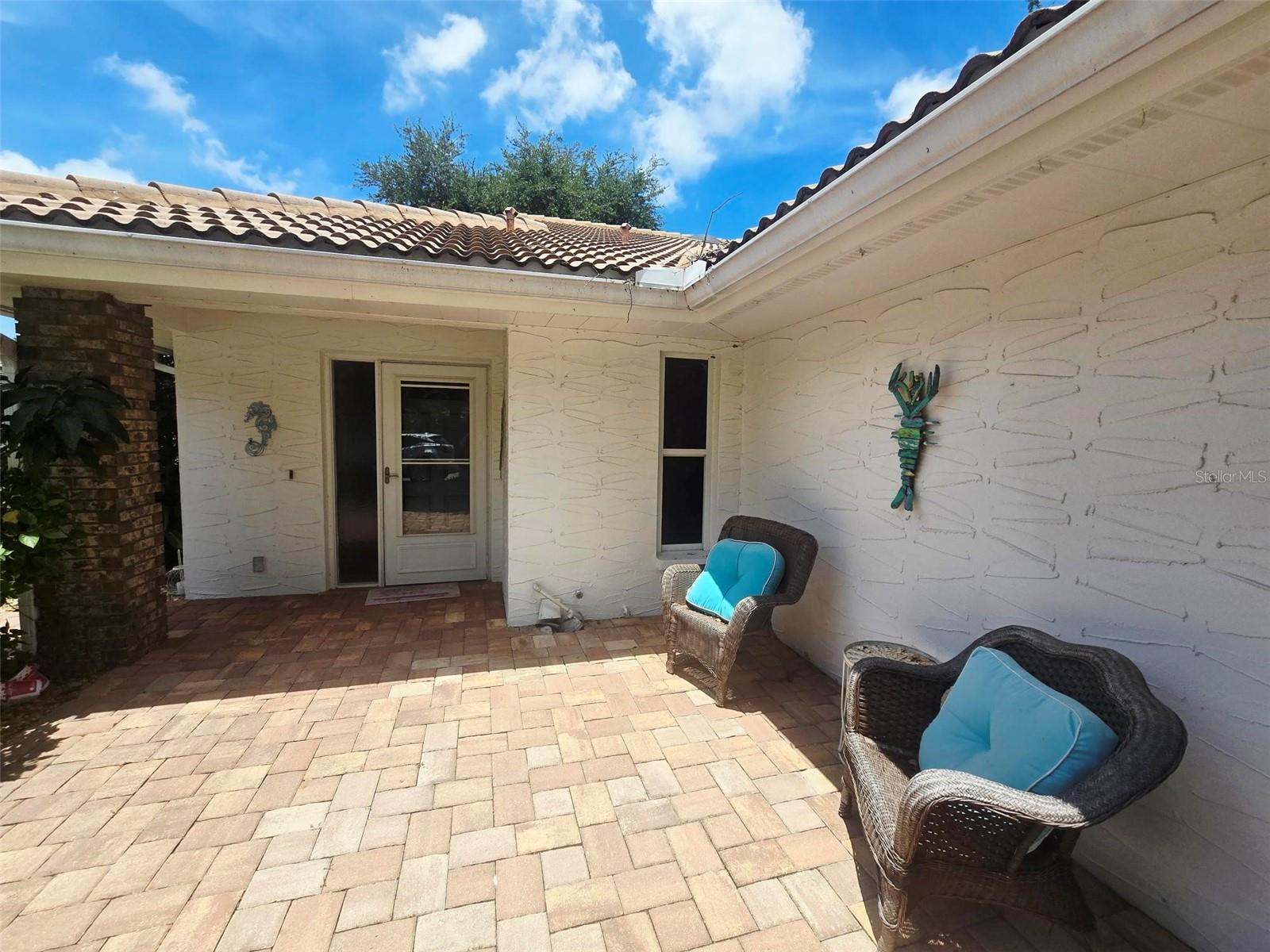 Photo of 5808 GARDEN LAKES DRIVE BRADENTON FL 34203
