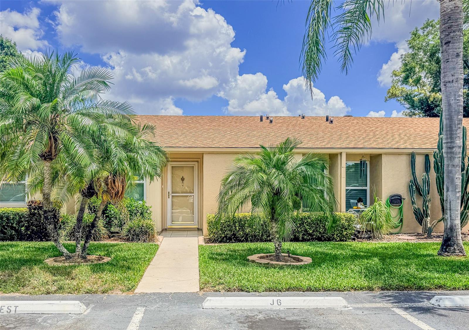 Photo of 2604 WOODGATE LANE #J6 SARASOTA FL 34231