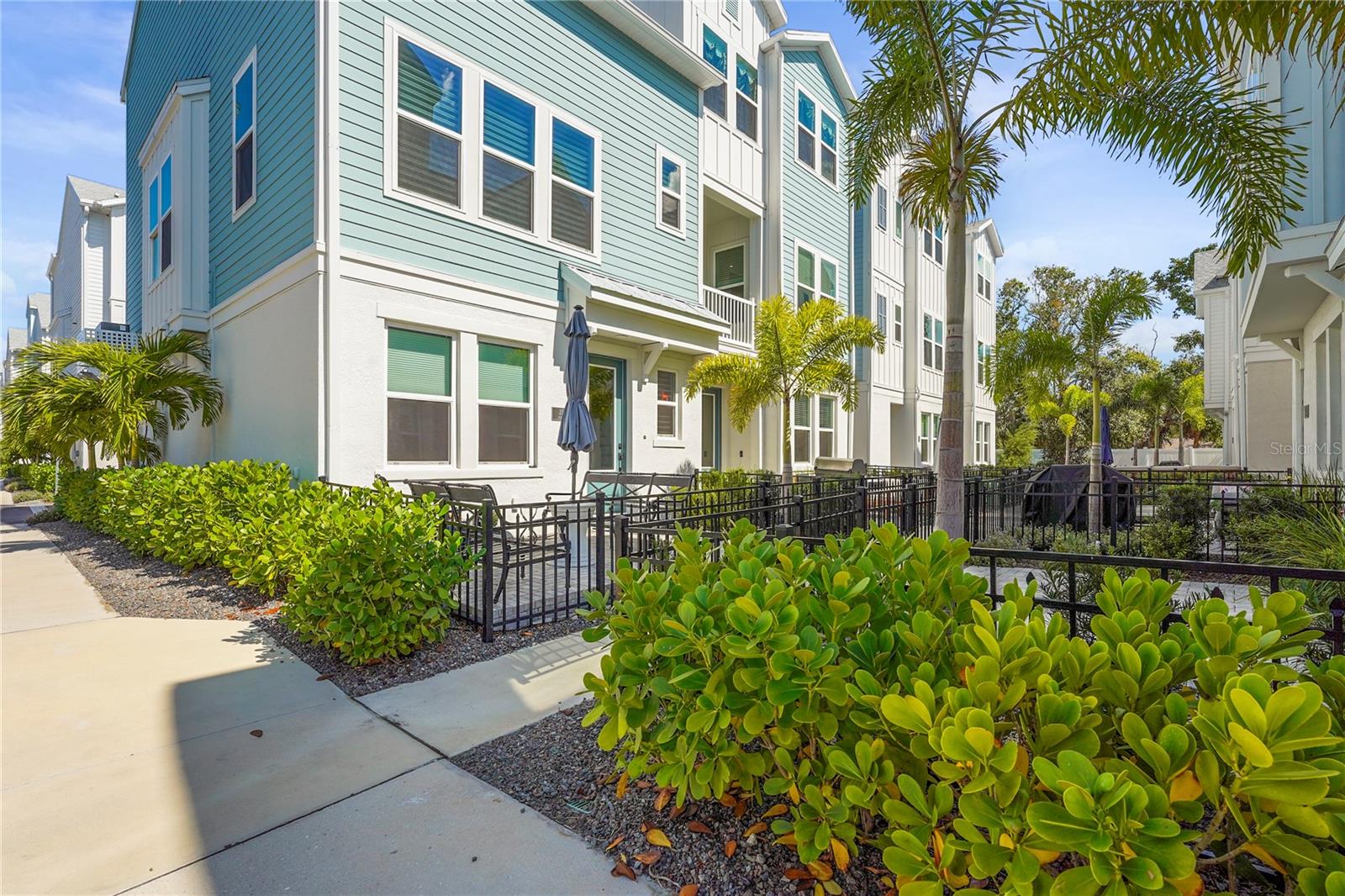 Photo of 2505 BOONE COURT SARASOTA FL 34237