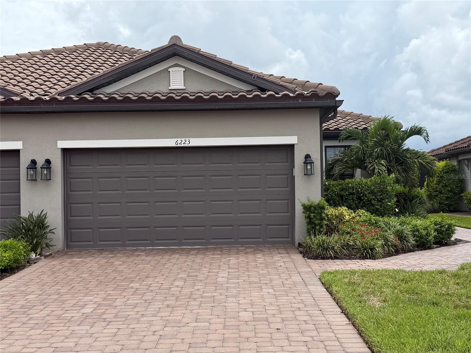 Photo of 6223 PLATEAU COURT BRADENTON FL 34203