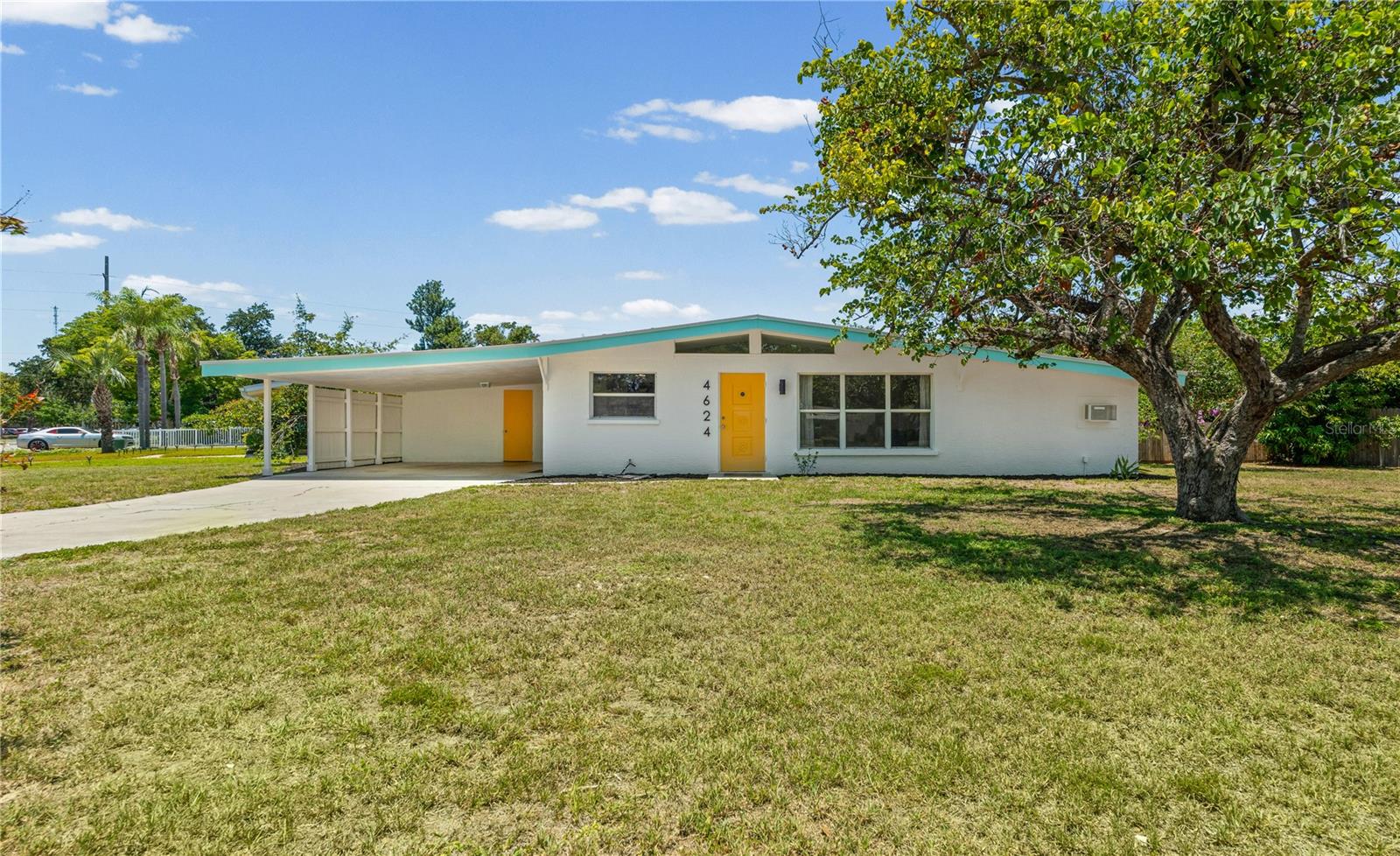 Photo of 4624 NAOMI RIDGE LANE SARASOTA FL 34233