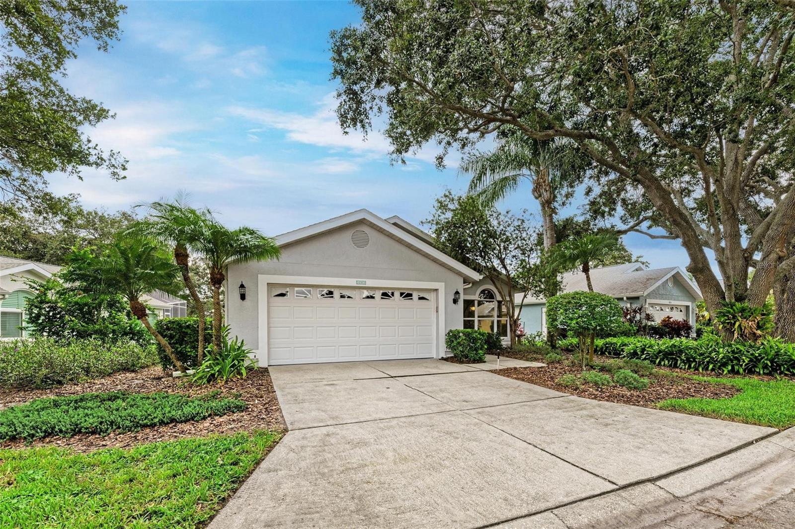 Photo of 4936 LINSEY COURT SARASOTA FL 34243