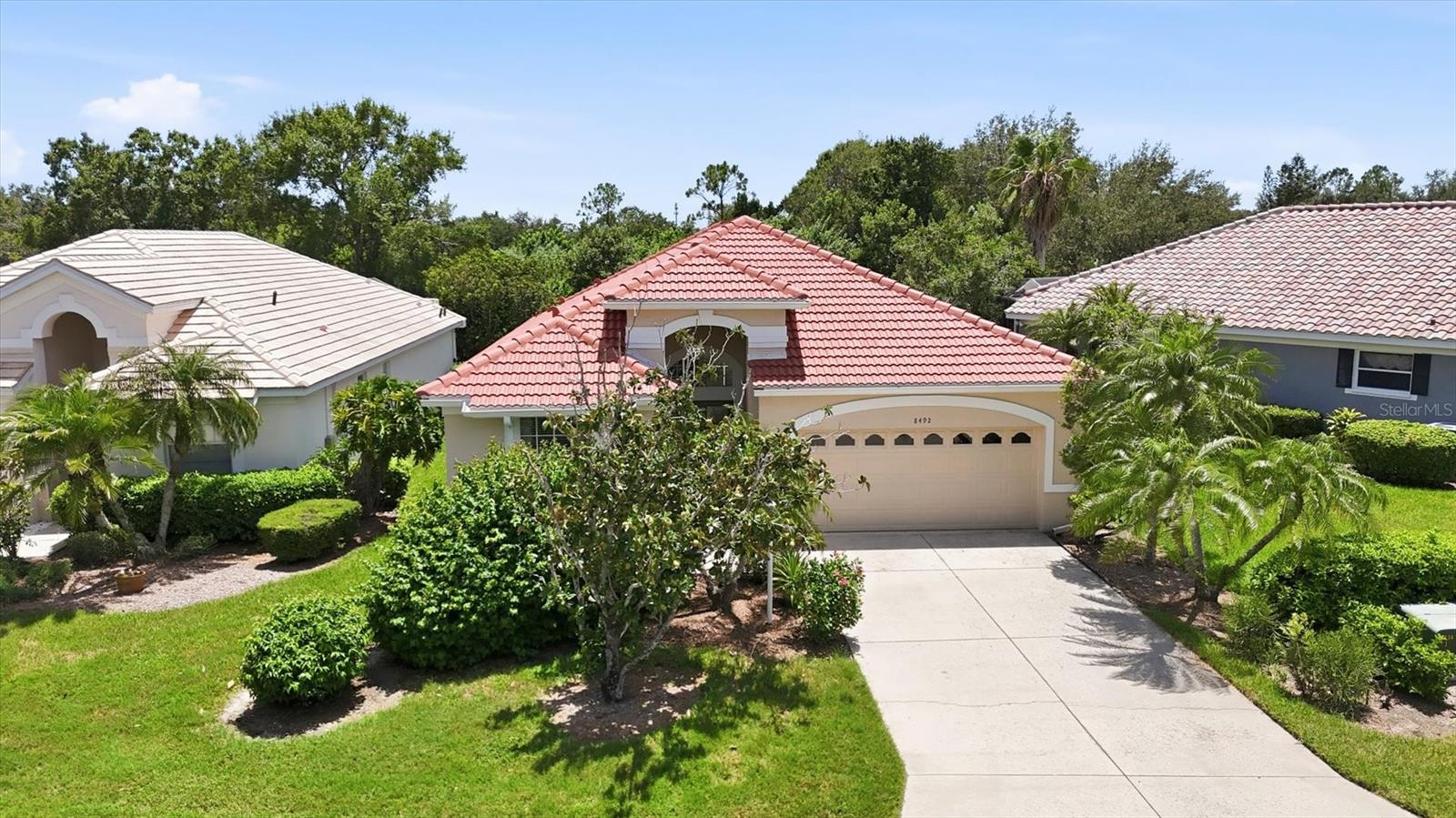 Photo of 8492 IDLEWOOD COURT LAKEWOOD RANCH FL 34202