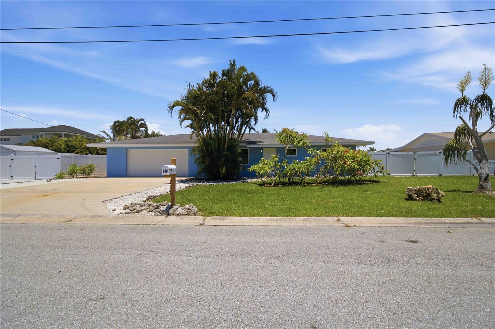 Photo of 908 24TH AVENUE PALMETTO FL 34221