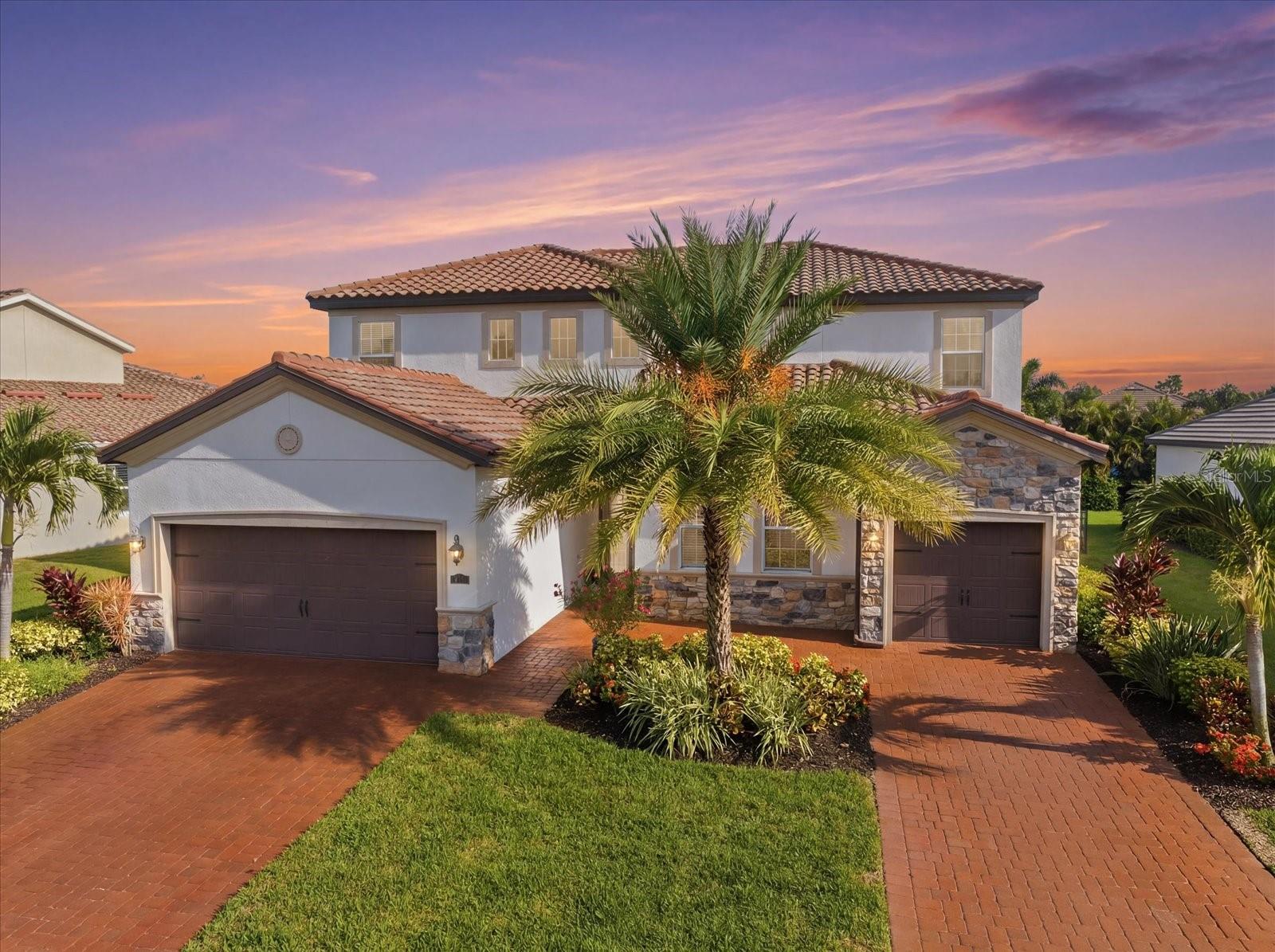 Photo of 12120 GANNETT PLACE LAKEWOOD RANCH FL 34211