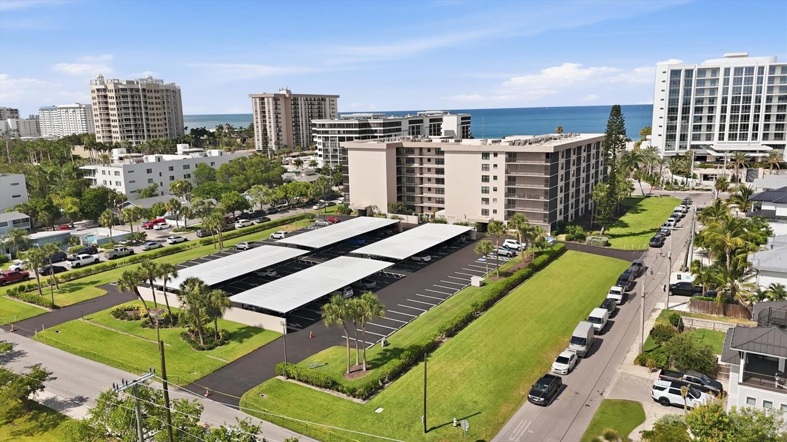 Photo of 1001 BENJAMIN FRANKLIN DRIVE #206 SARASOTA FL 34236