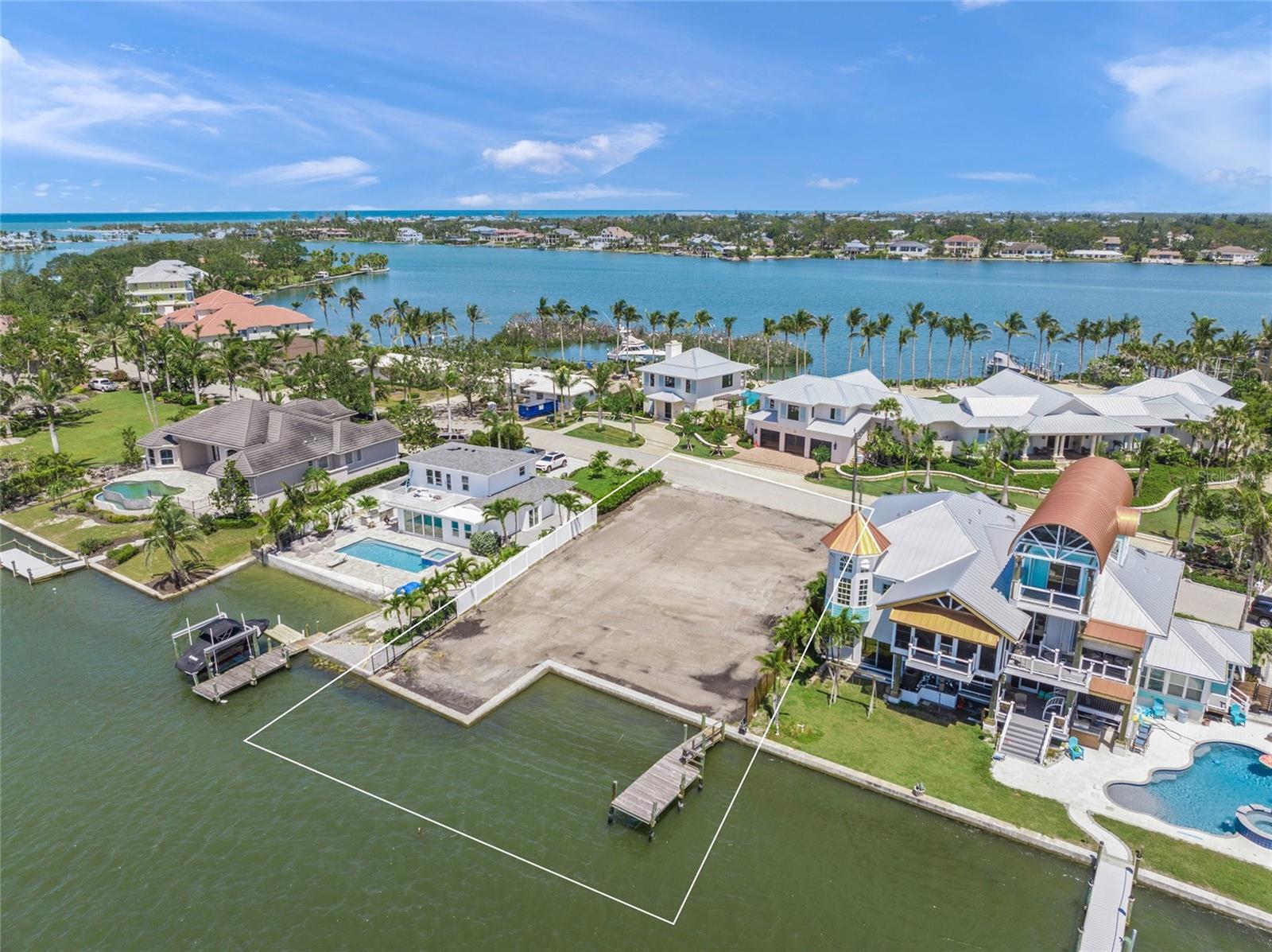Photo of 325 SUNRISE DRIVE NOKOMIS FL 34275
